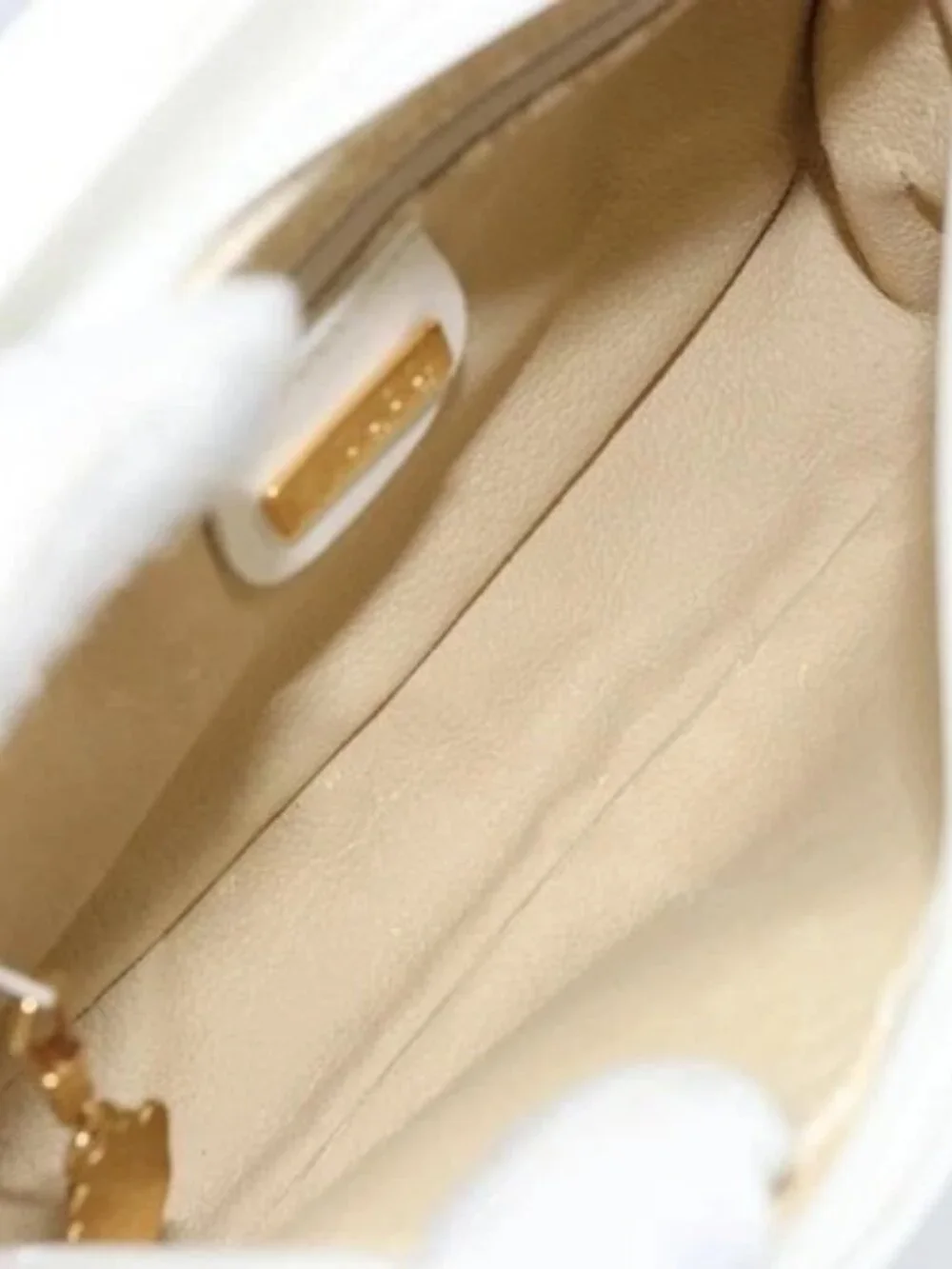GUCCI Micro GG Supreme Shoulder Bag PVC White Gold 007 115 0114 Auth AMZ052
